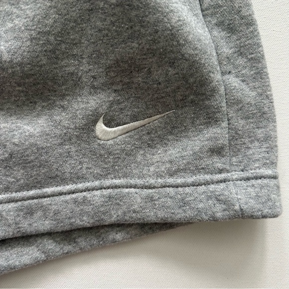 Nike Sportswear Women's Fleece Romper Size XS - Picture 9 of 15